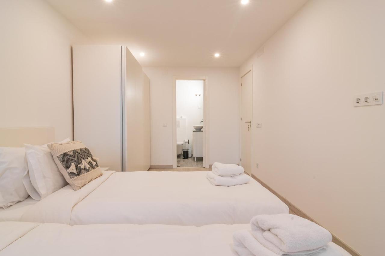 Stylish Apartment W/ River View By Lovelystay โอเอรัช ภายนอก รูปภาพ